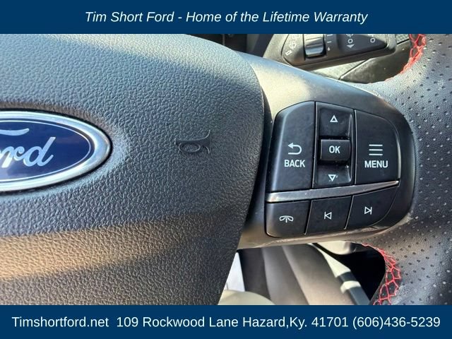 Used 2025 Ford Escape ST-Line AWD/4WD image 16