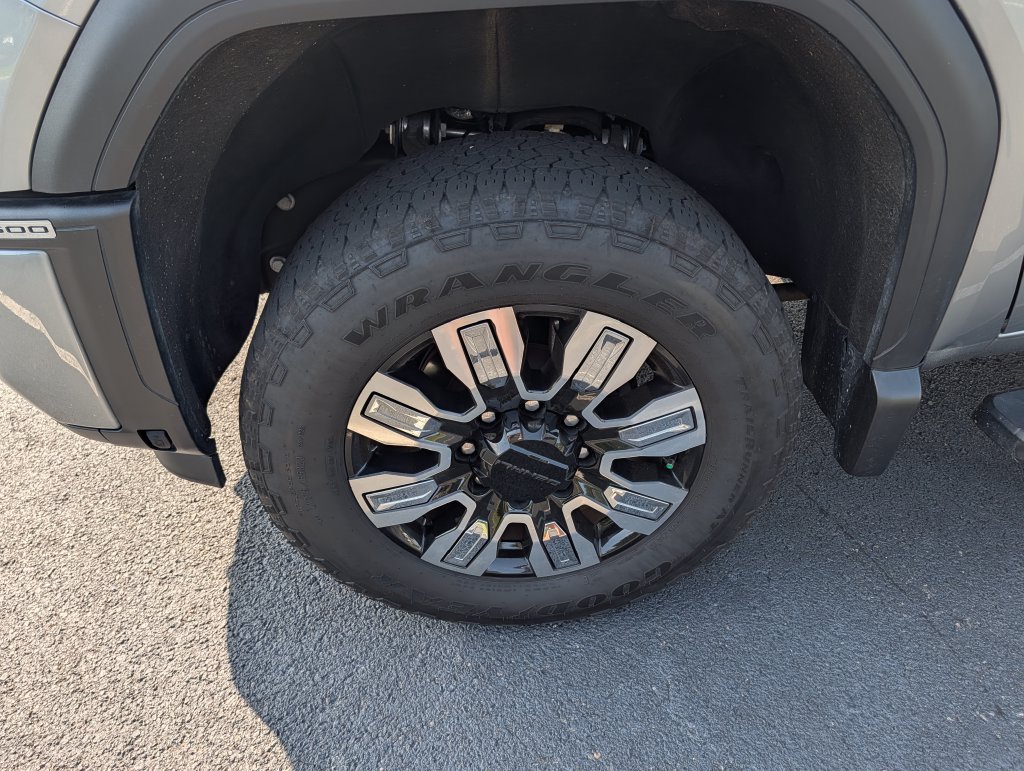 Used 2024 GMC Sierra 3500 Denali w/ Denali Reserve Package AWD/4WD image 29