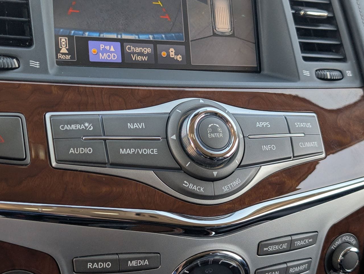 Used 2018 INFINITI QX80 2WD w/ Driver Assistance Package image 15