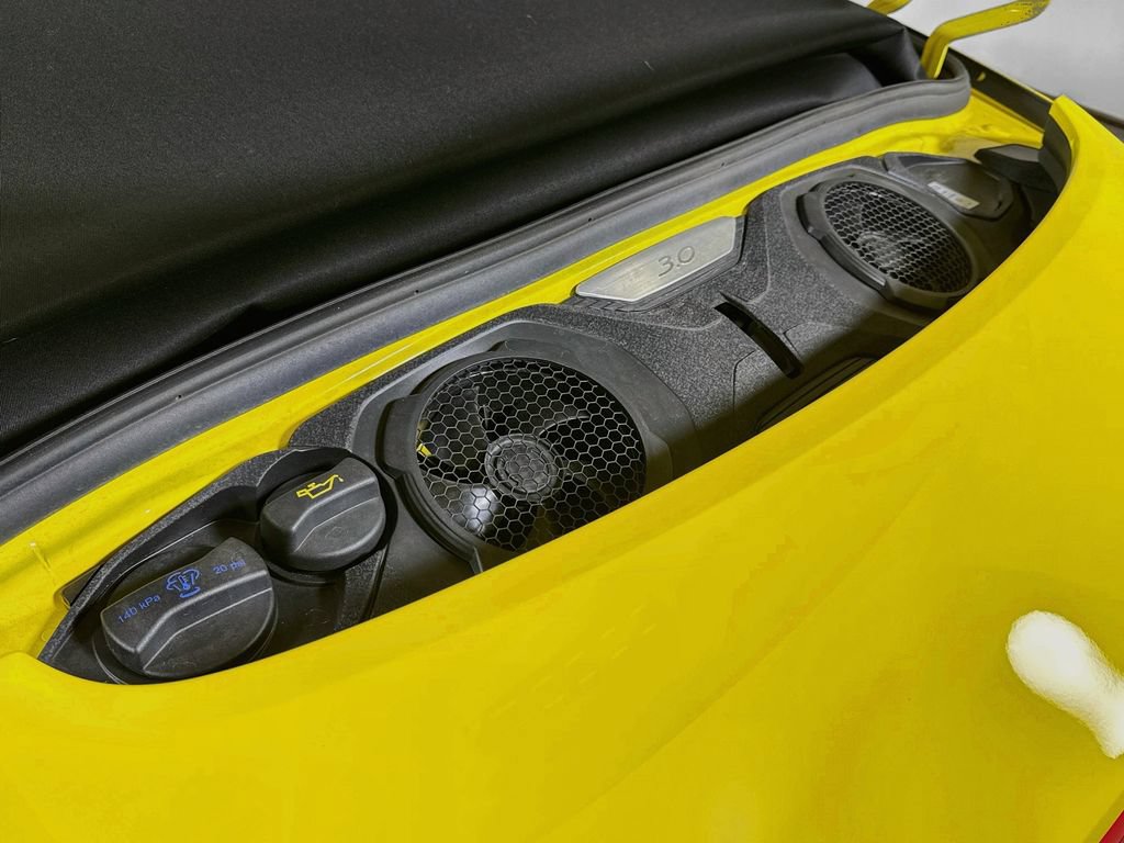 Used 2021 Porsche 911 Carrera RWD image 29
