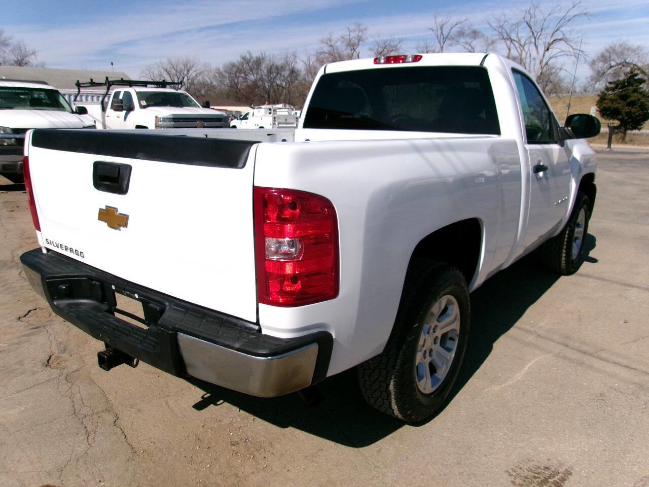 Used 2012 Chevrolet Silverado 1500 W/T image 2