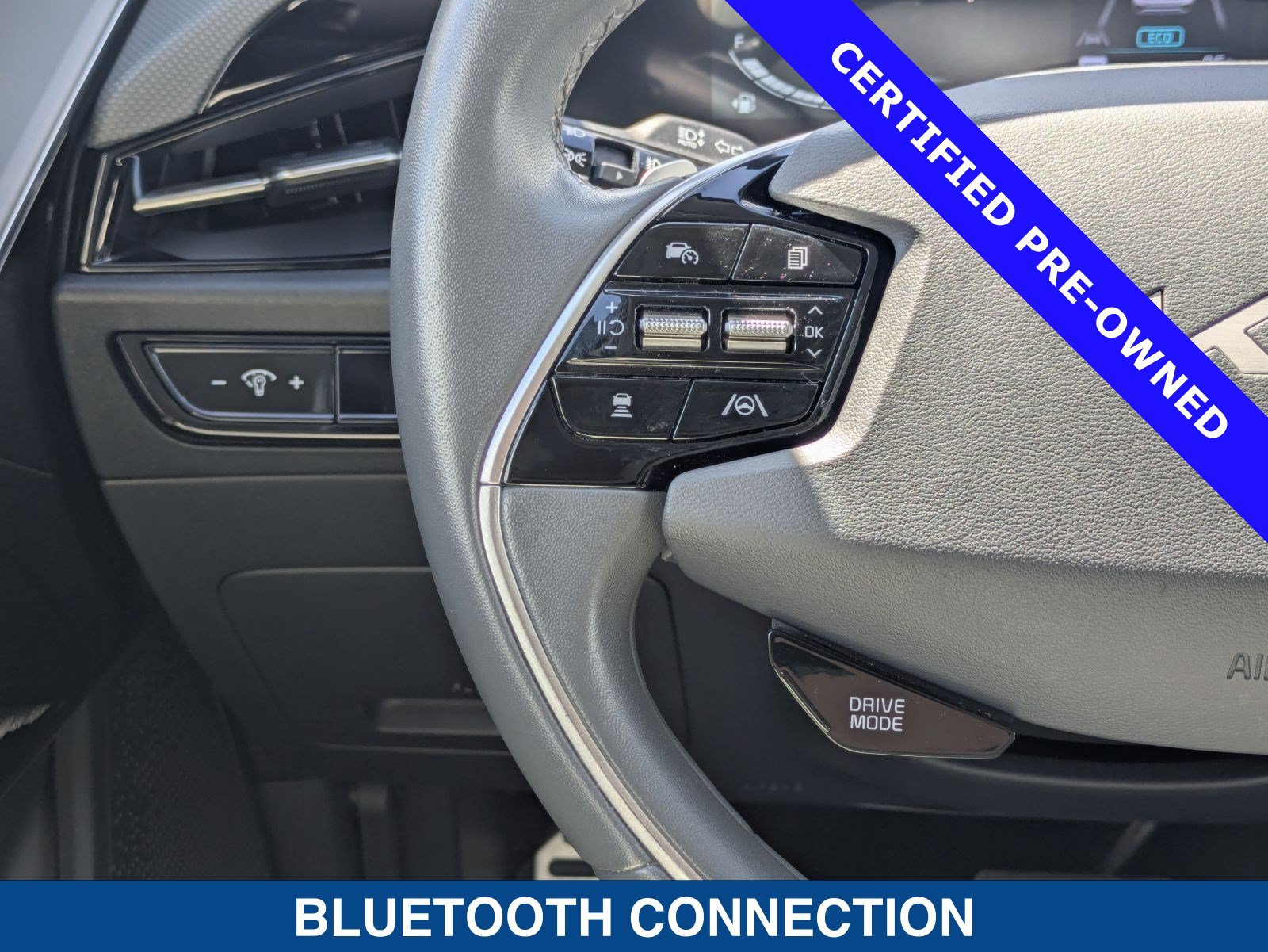 Used 2024 Kia Niro EX Touring FWD image 23