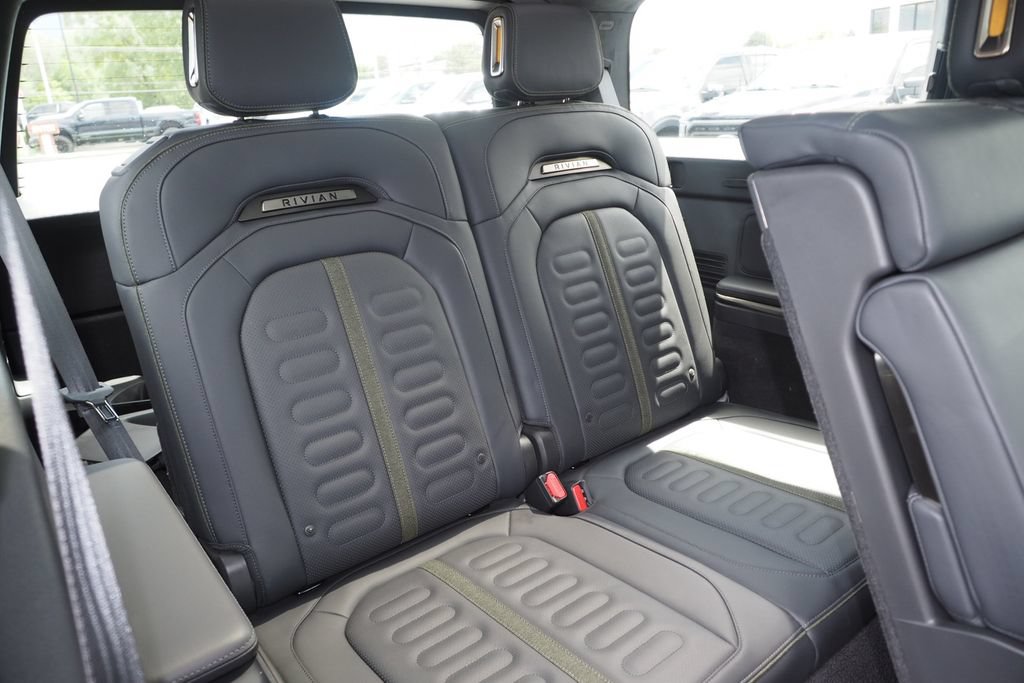 Used 2024 Rivian R1S Adventure Quad AWD/4WD image 21