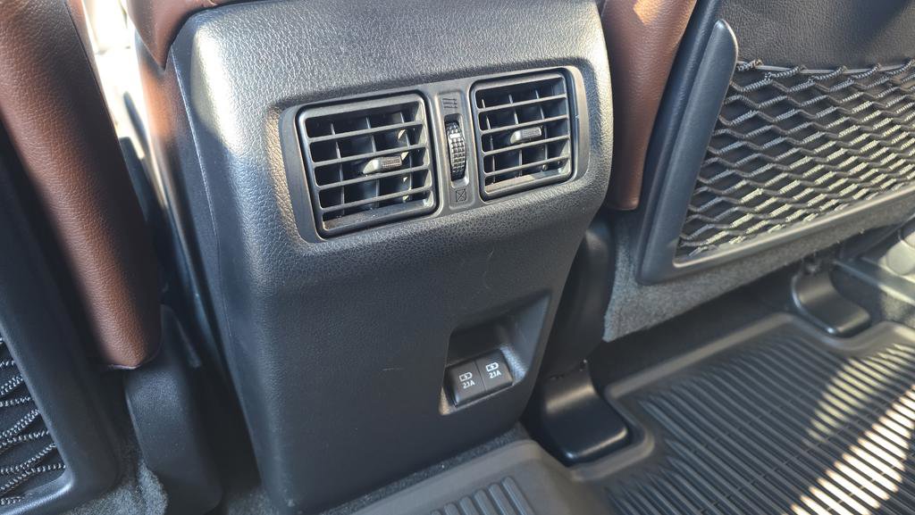 Used 2022 Toyota 4Runner Limited image 17