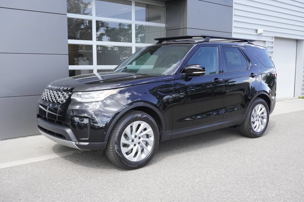 New 2026 Land Rover Discovery S AWD/4WD image 3