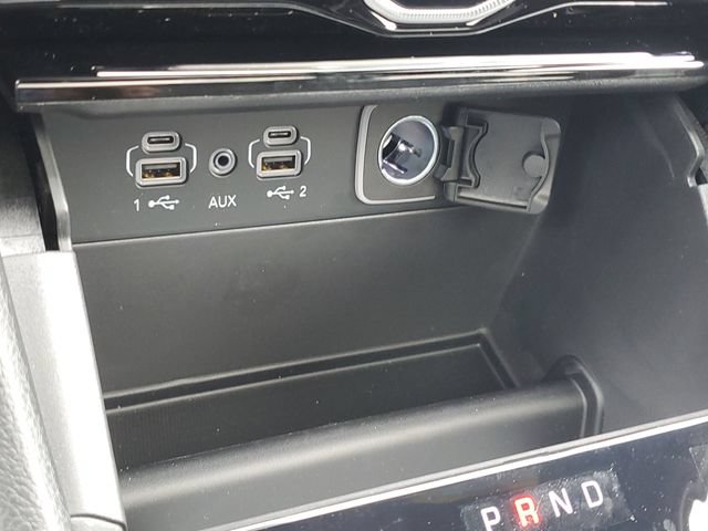 New 2026 Jeep Grand Cherokee L Limited w/ Limited Altitude Package AWD/4WD image 29