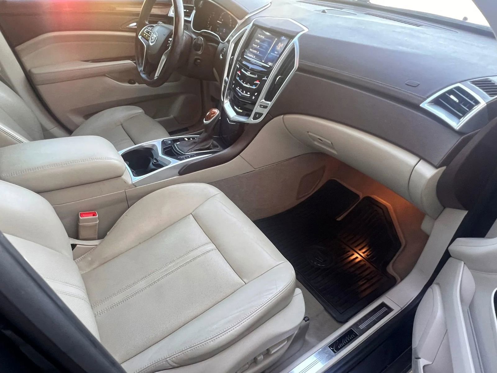 Used 2014 Cadillac SRX Premium FWD image 15