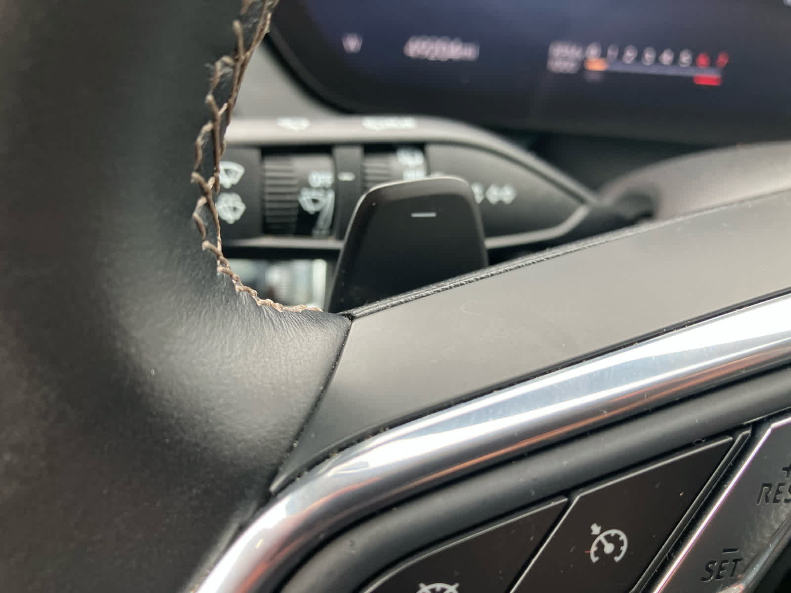 Used 2024 Buick Envision Preferred AWD/4WD image 18