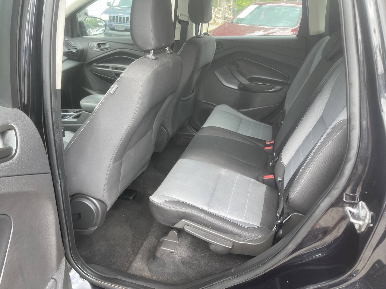 Used 2019 Ford Escape S FWD image 19