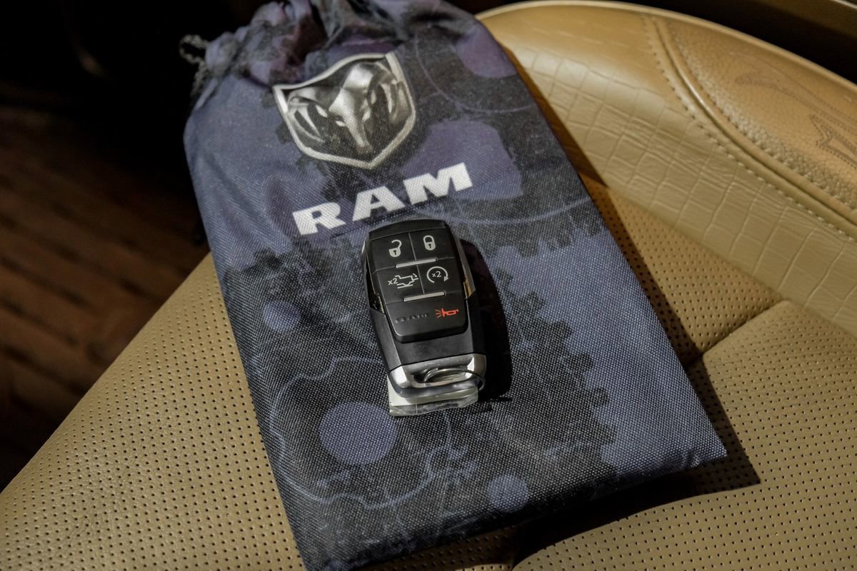 Used 2024 RAM 2500 Limited w/ Safety Group image 70