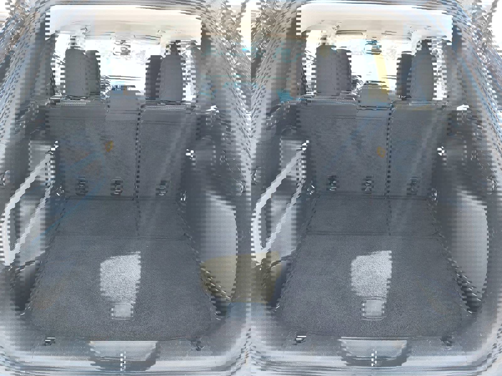 Used 2016 Jeep Cherokee Sport image 13