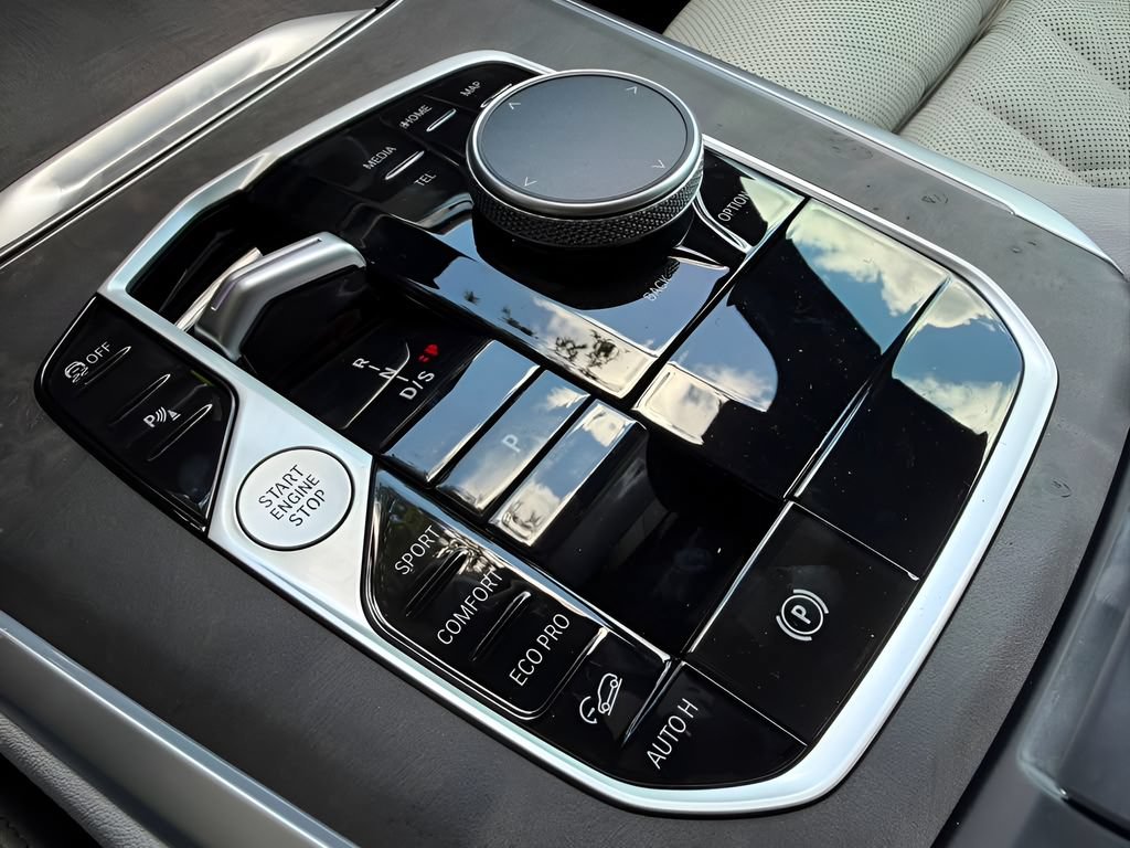 New 2026 BMW X5 xDrive40i AWD/4WD image 19