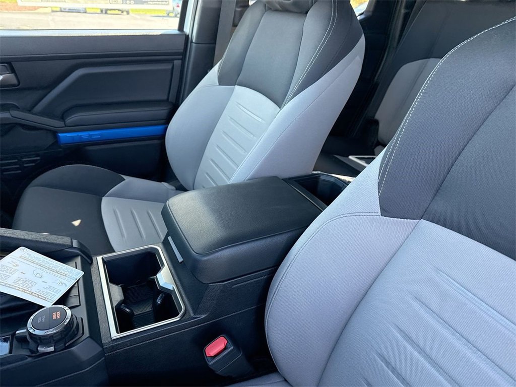 New 2025 Toyota Tacoma TRD Sport image 27
