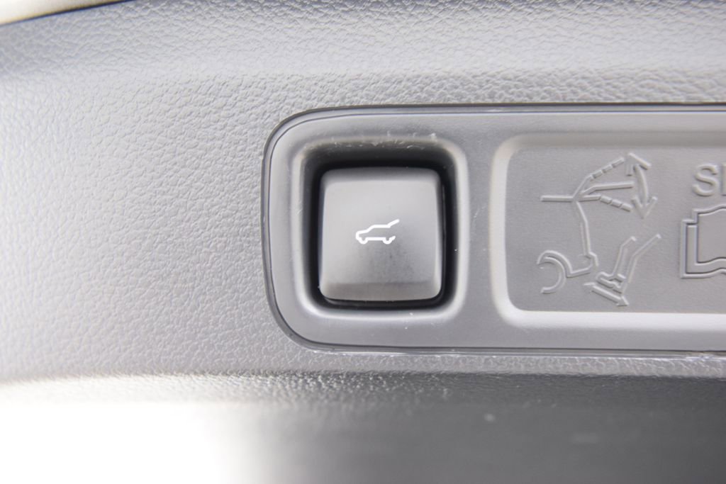Used 2022 Lincoln Navigator Reserve AWD/4WD image 24