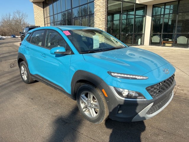 Used 2022 Hyundai Kona SE image 6