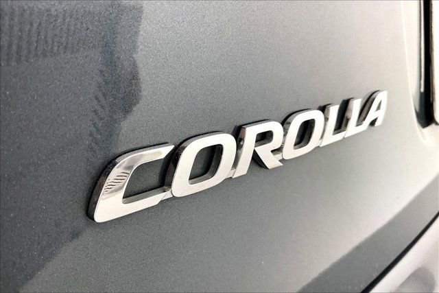 Used 2015 Toyota Corolla S image 31
