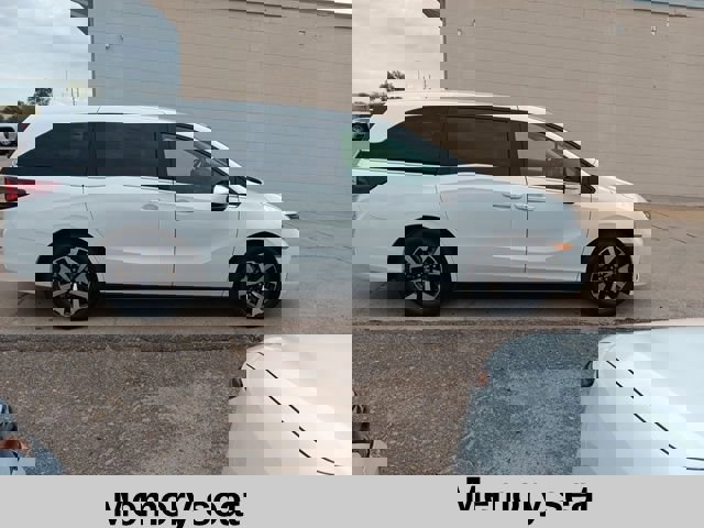 New 2026 Honda Odyssey EX-L image 4