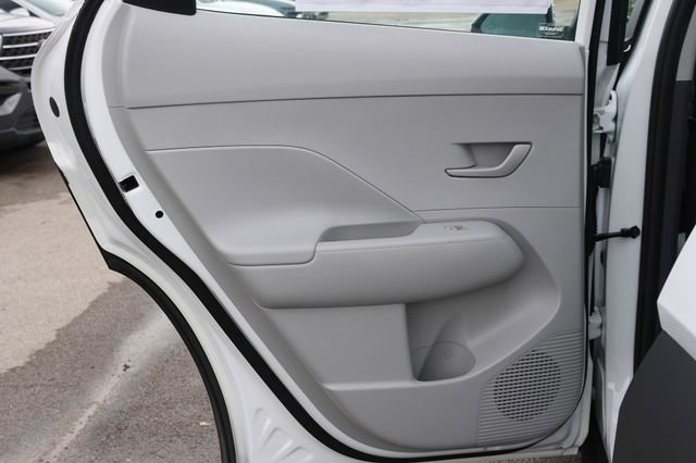 New 2026 Hyundai Kona SE FWD image 11