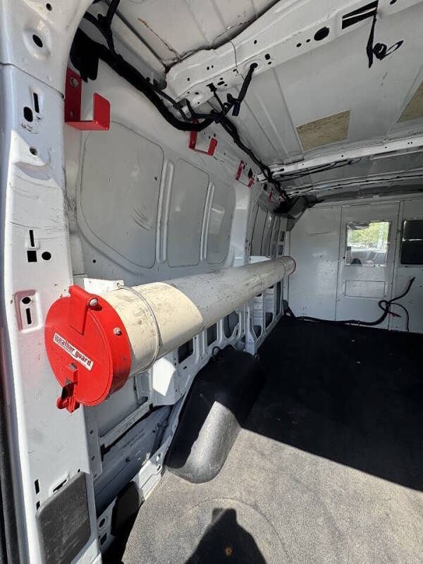 Used 2016 Ford Transit 150 130 Low Roof RWD image 12