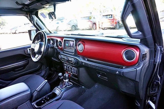 Used 2020 Jeep Wrangler Unlimited Rubicon AWD/4WD image 10