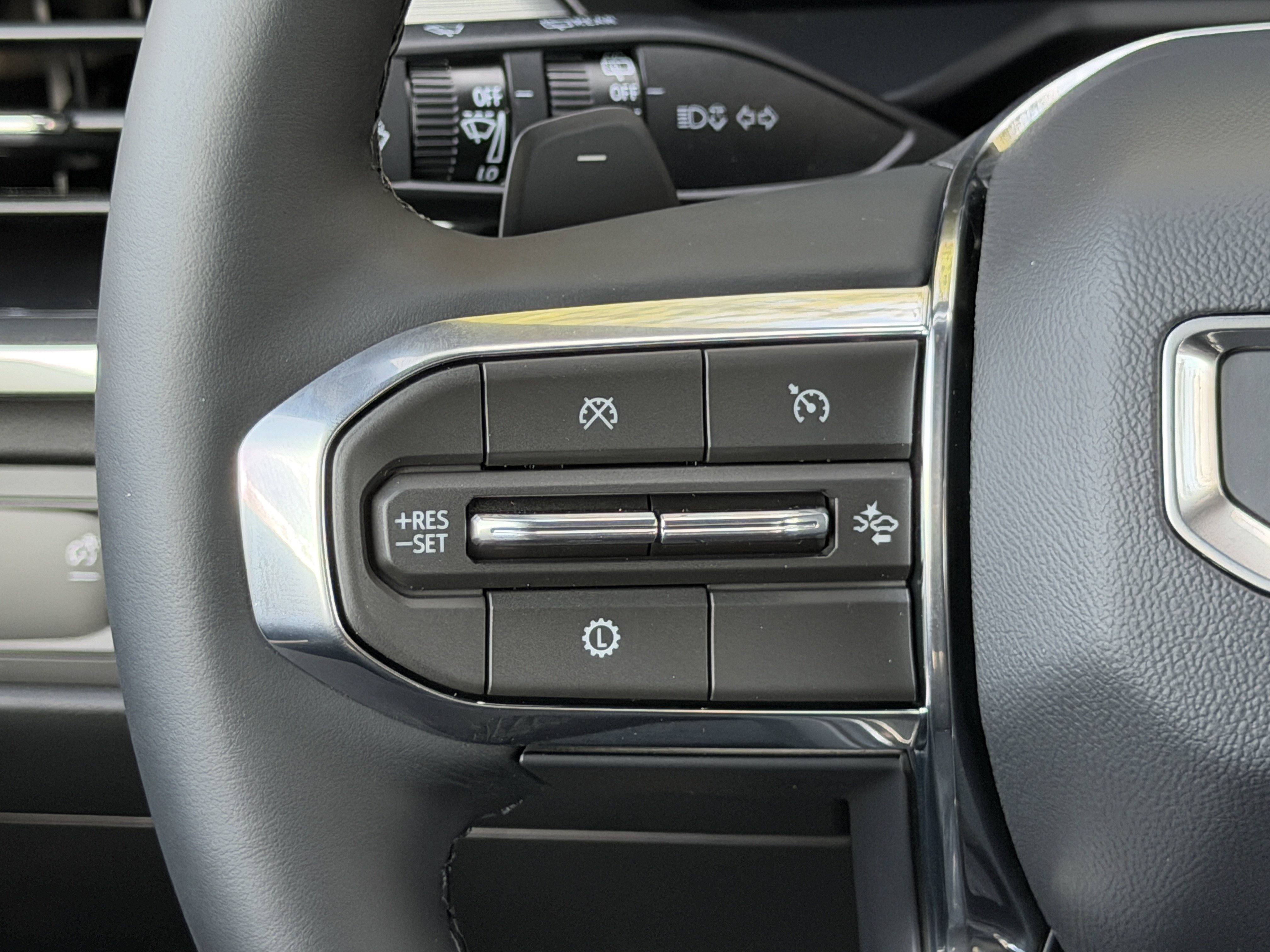 New 2026 GMC Acadia Elevation w/ Black Edition FWD image 35