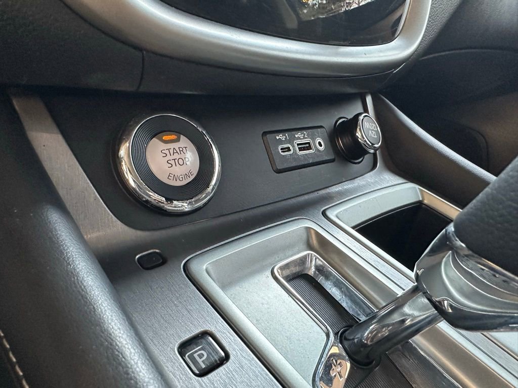 Used 2019 Nissan Murano SV w/ Cargo Package FWD image 23