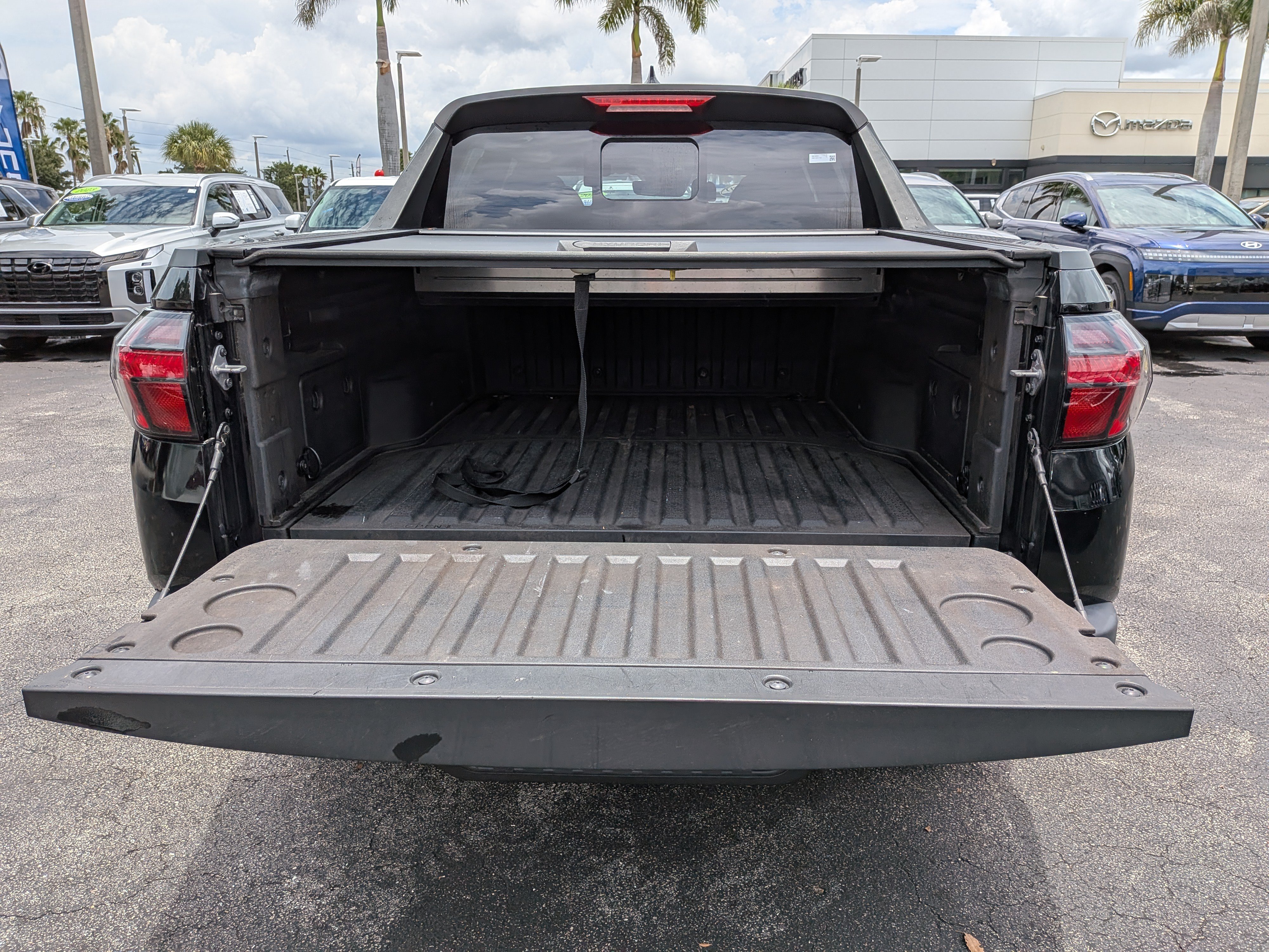 Used 2022 Hyundai Santa Cruz SEL Premium AWD/4WD image 13