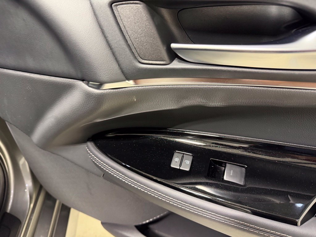 Used 2023 Toyota Mirai w/ Advanced Technology Package RWD image 50