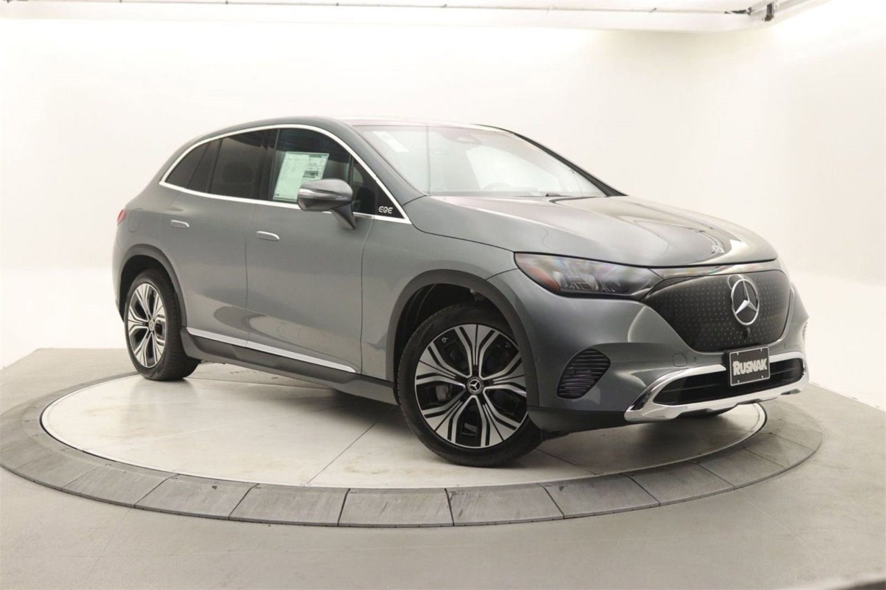 New 2026 Mercedes-Benz EQE 320 4MATIC SUV