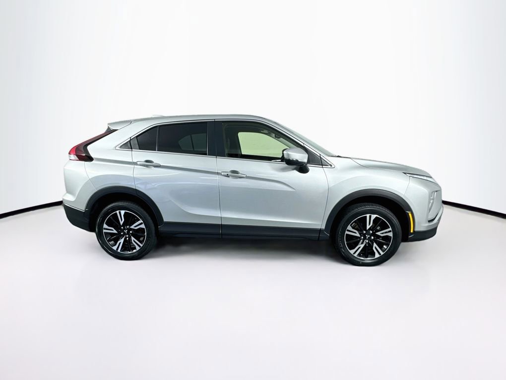 Used 2024 Mitsubishi Eclipse Cross SE AWD/4WD image 11