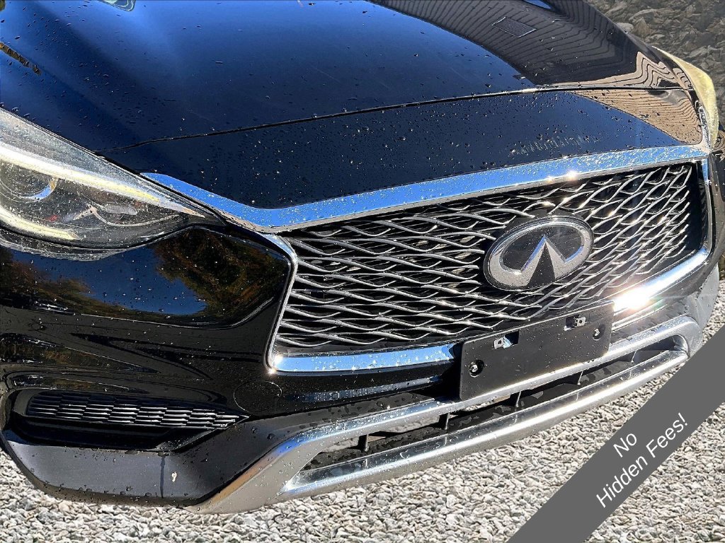 Used 2018 INFINITI QX30 AWD image 19