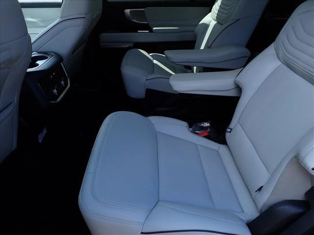 New 2027 Ford Expedition Max Platinum w/ Platinum Ultimate Package AWD/4WD image 12