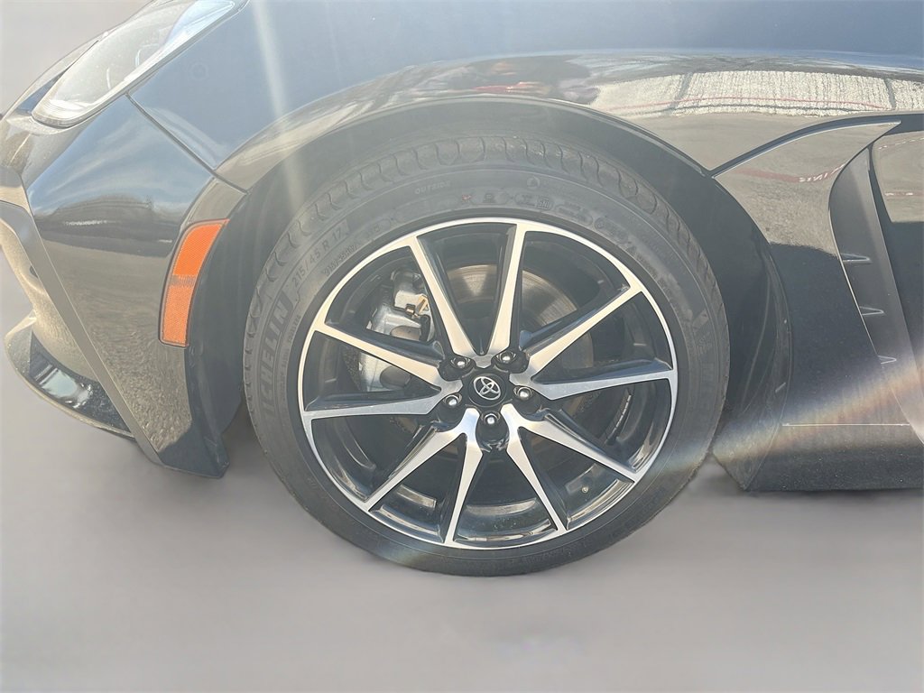 Used 2024 Toyota GR86 Base image 27