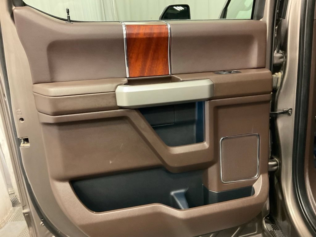 Used 2019 Ford F250 King Ranch w/ King Ranch Ultimate Package AWD/4WD image 31