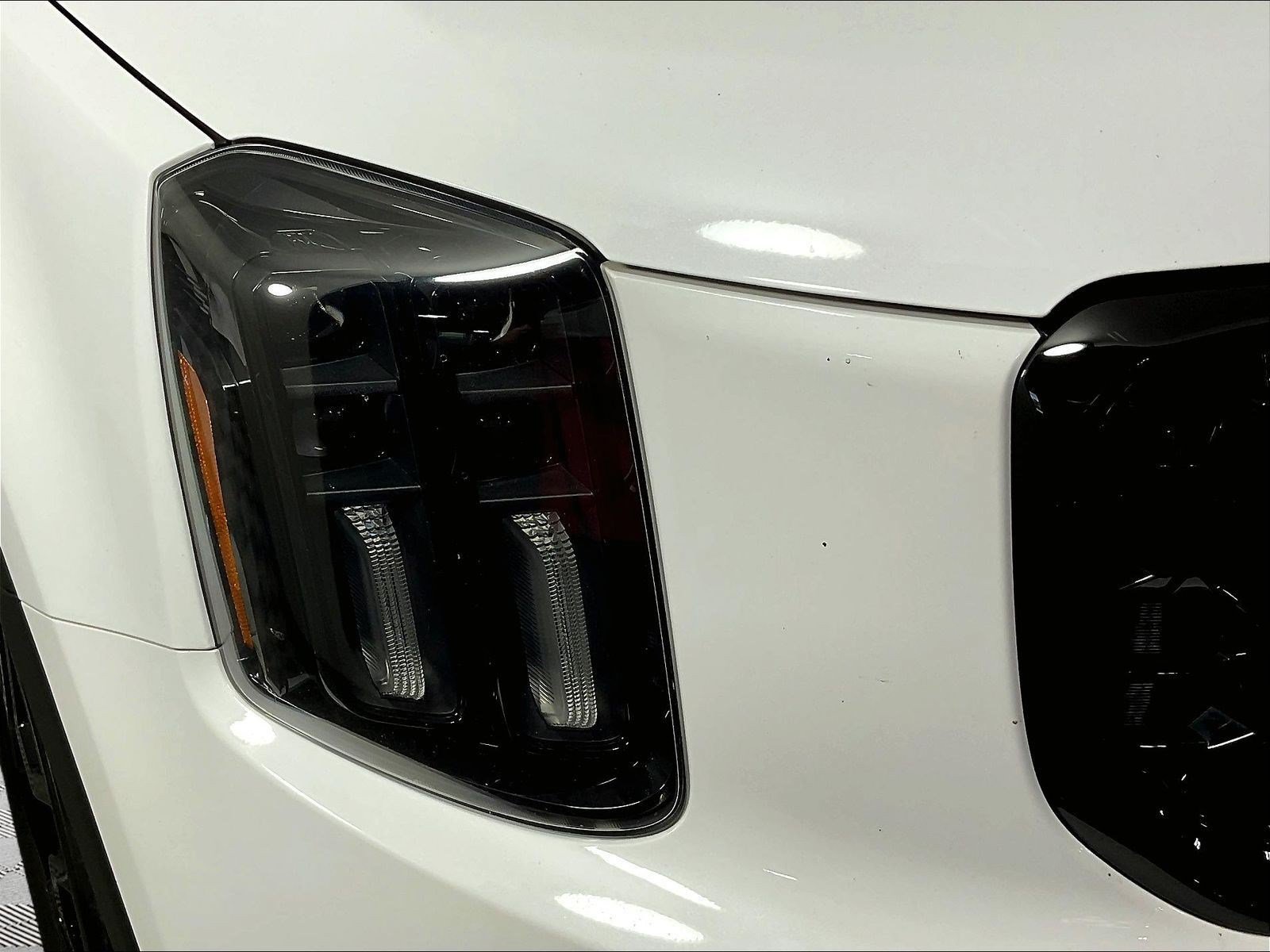 Used 2024 Kia Telluride SX X-Line AWD/4WD image 33