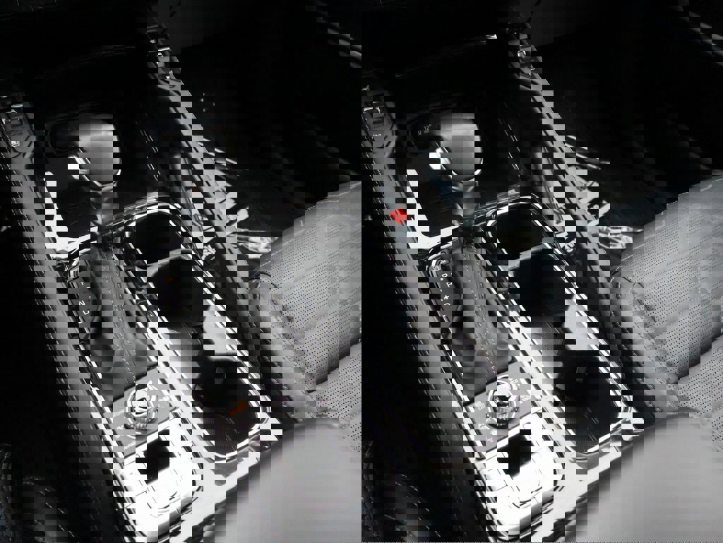 Used 2022 Kia Telluride SX w/ SX Prestige Package image 42