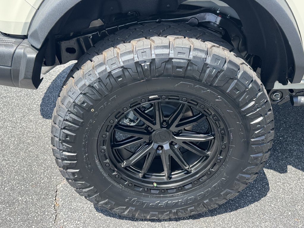 New 2026 Ford Bronco Big Bend w/ Black Diamond Package AWD/4WD image 17