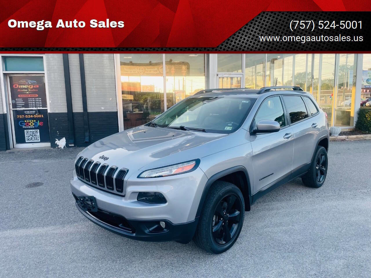 Used 2015 Jeep Cherokee Latitude w/ Comfort/Convenience Group