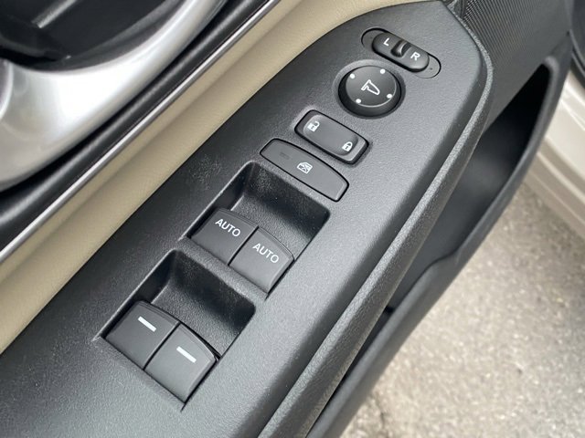 Used 2019 Honda CR-V EX-L image 13