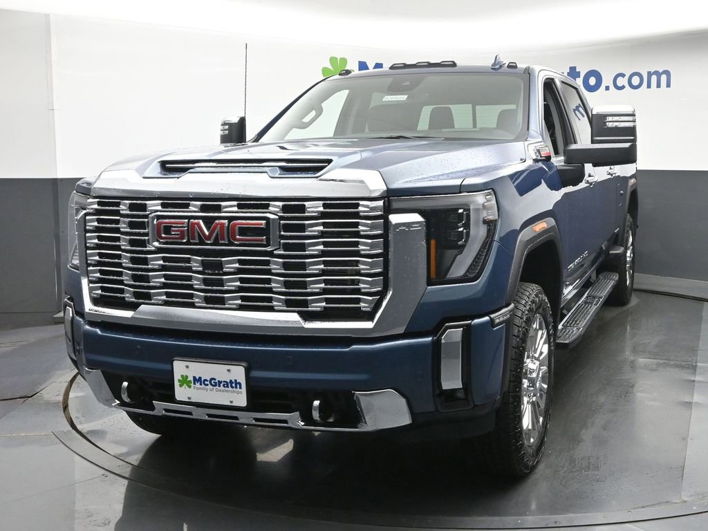 New 2026 GMC Sierra 2500 Denali w/ Technology Package AWD/4WD image 16
