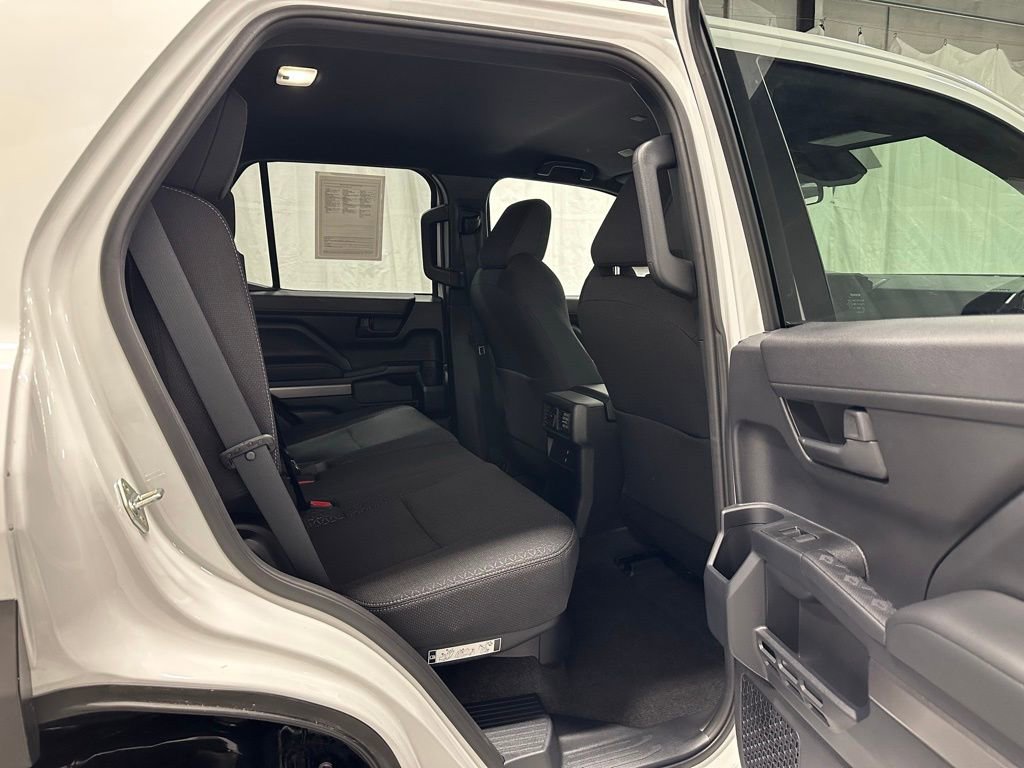 Used 2025 Toyota 4Runner SR5 image 50