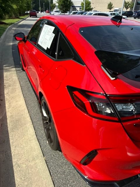 Used 2025 Honda Civic Type R image 11