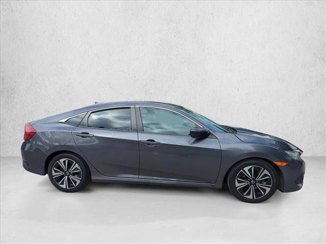 Used 2017 Honda Civic EX-T image 4