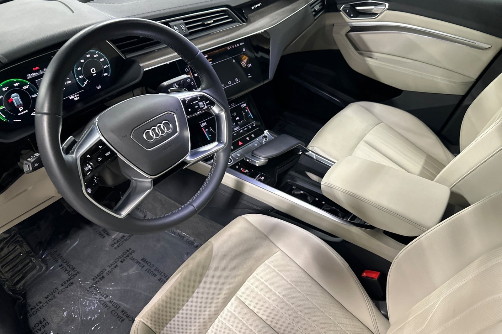 Used 2024 Audi Q8 e-tron Premium Plus w/ Premium Plus Package AWD/4WD image 9