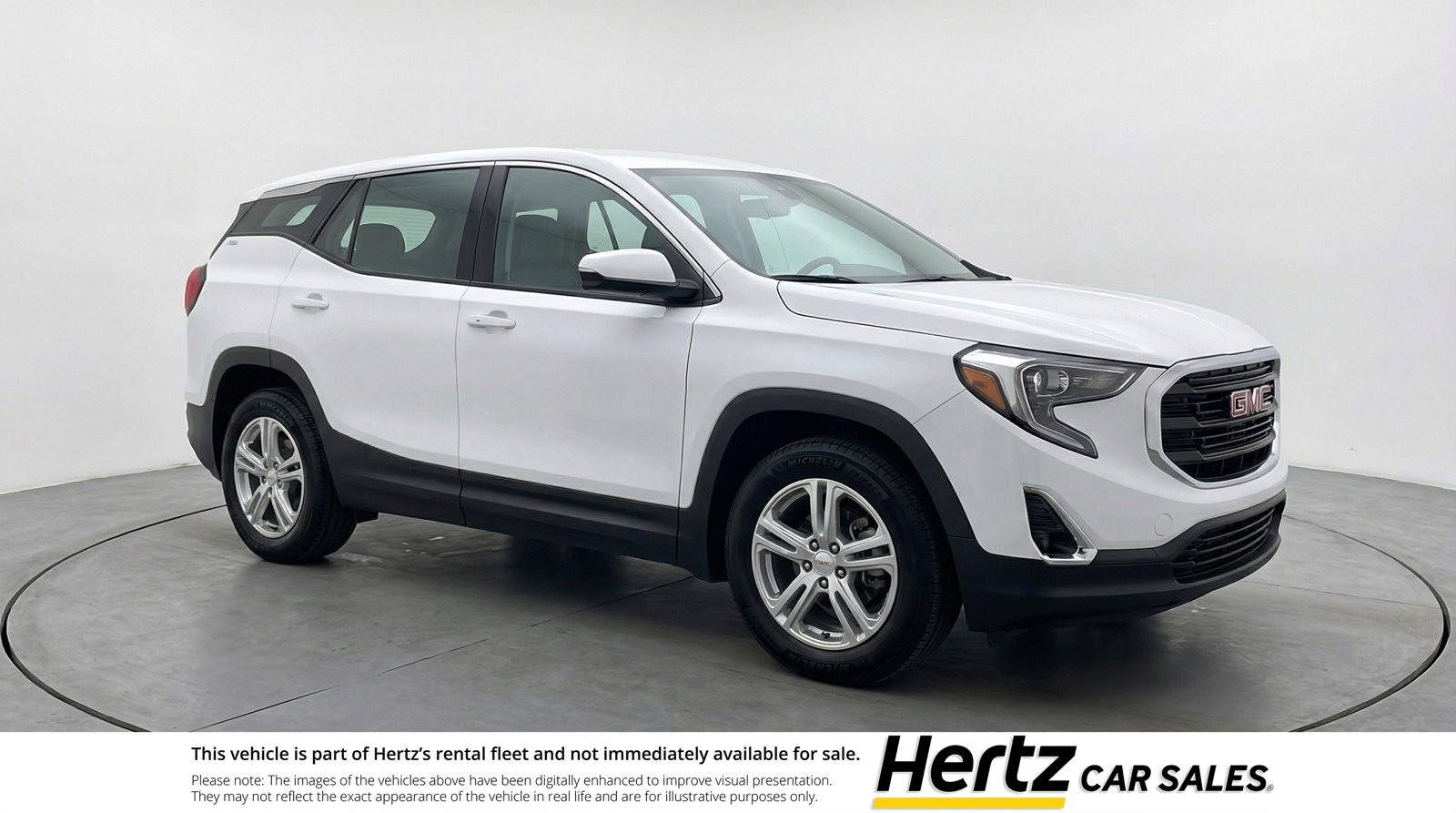 Used 2024 GMC Terrain SLE image 1