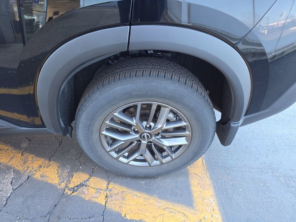 Certified 2023 Nissan Rogue S image 11