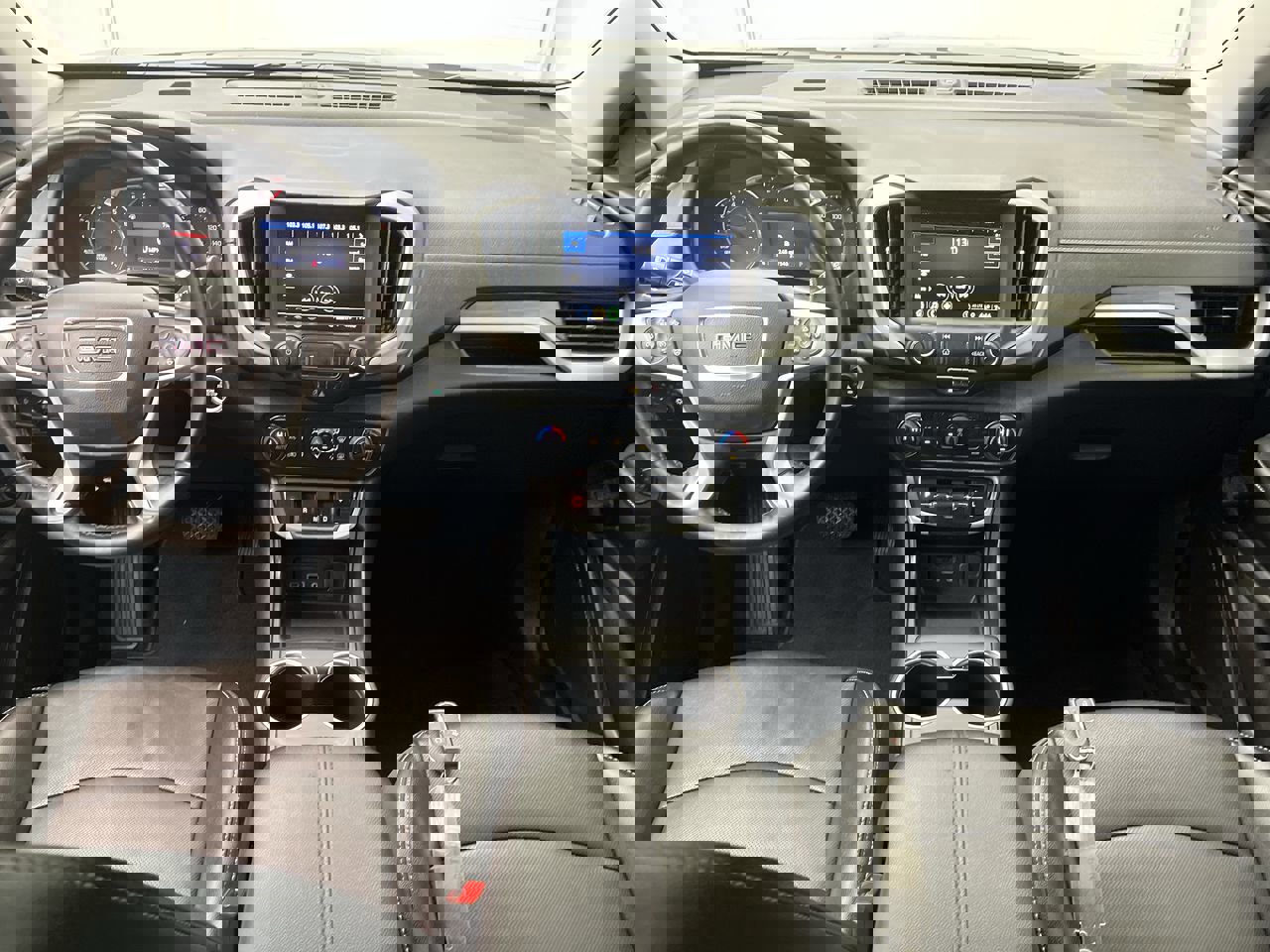 Certified 2024 GMC Terrain SLT image 4