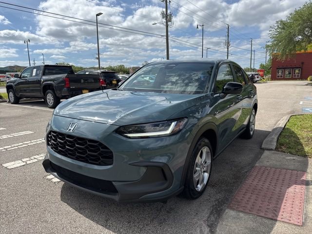 Used 2025 Honda HR-V Sport image 4