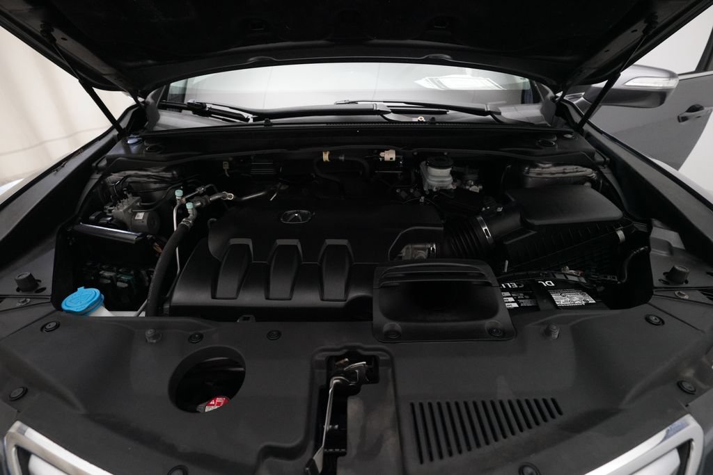 Used 2017 Acura RDX AWD image 3