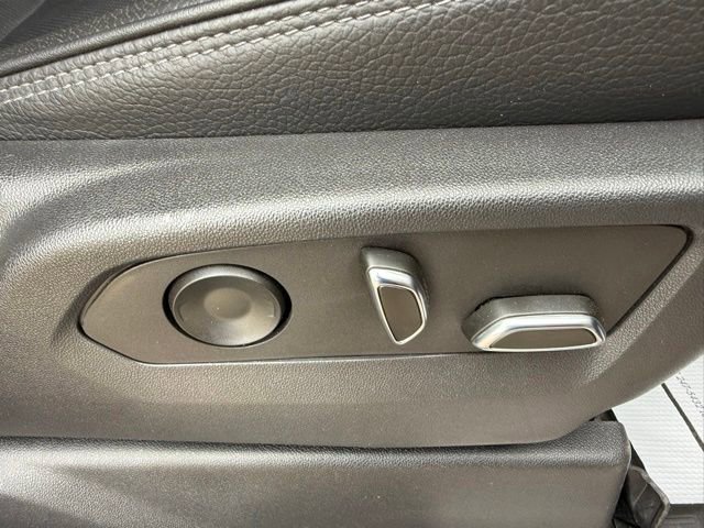 Used 2022 GMC Sierra 1500 Denali AWD/4WD image 37